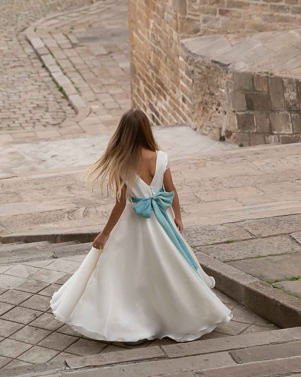 VESTIDO CAPA LARGO