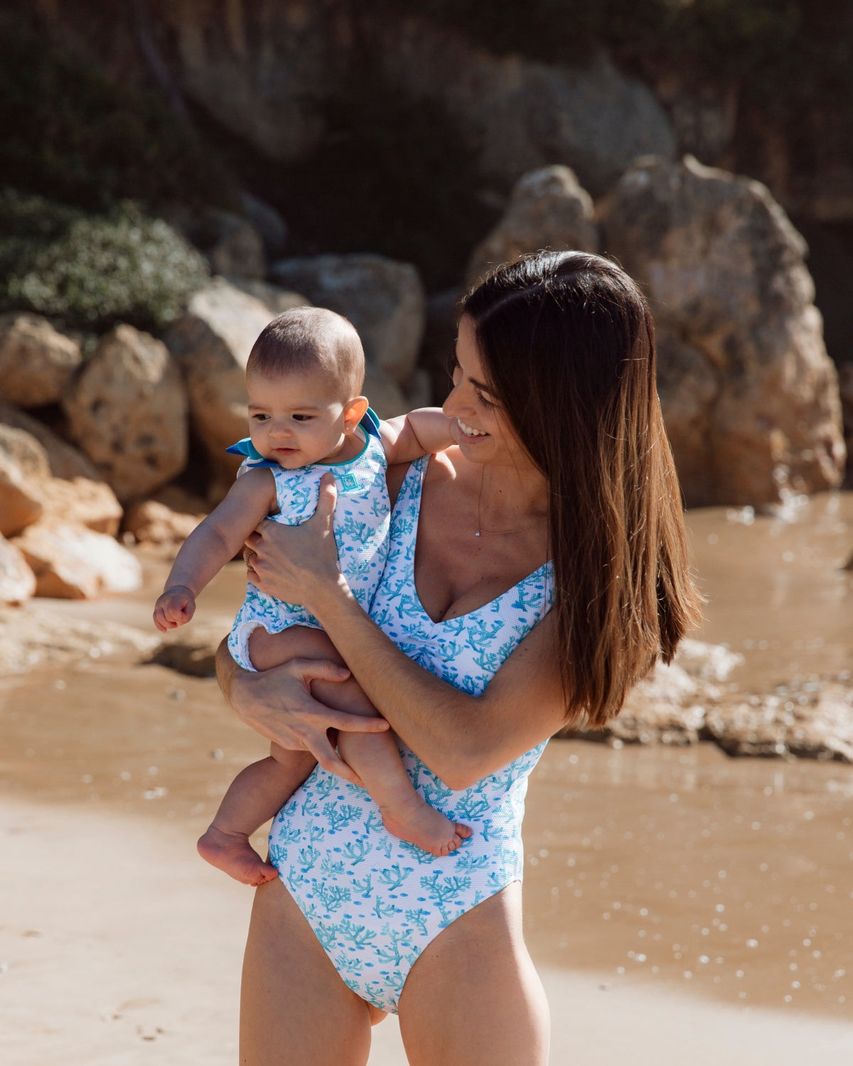 BAÑADOR BEBE CORAL